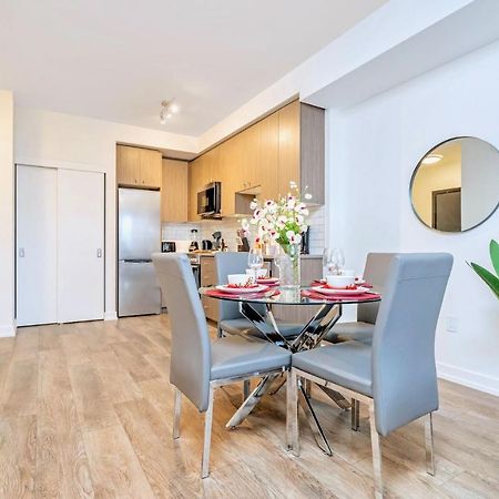 Luxurious 1Br Condo - Stunning City Views Kitchener Kültér fotó